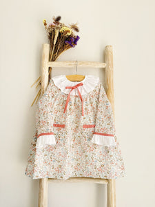 Pukatuka Fall Floral Dress